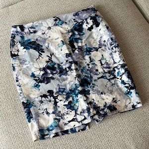 Katherine Barclay Pencil Skirt- Size 10